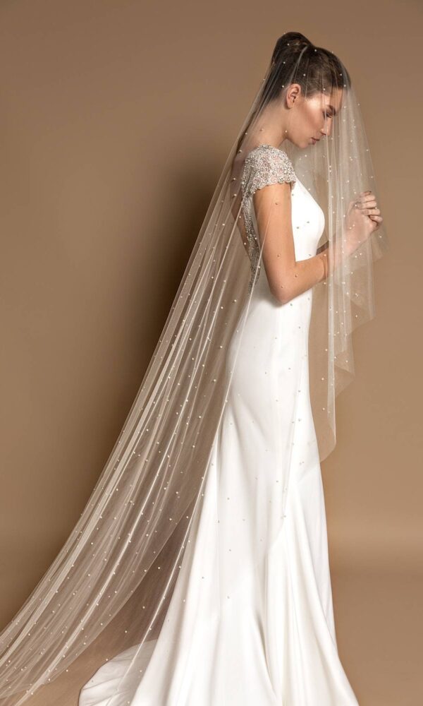 Veils F 9239