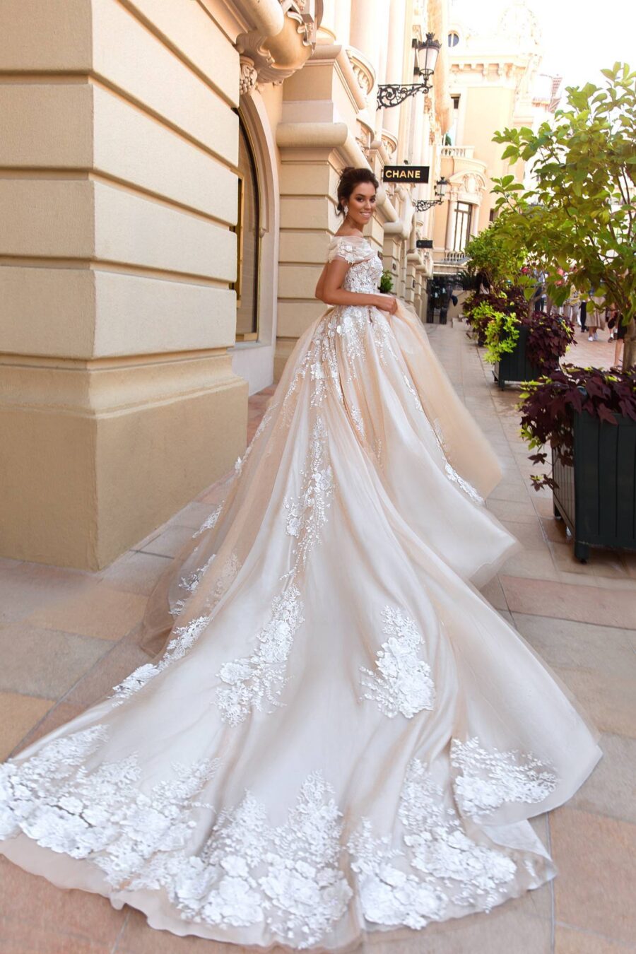 Monaco campaign emilia (5)