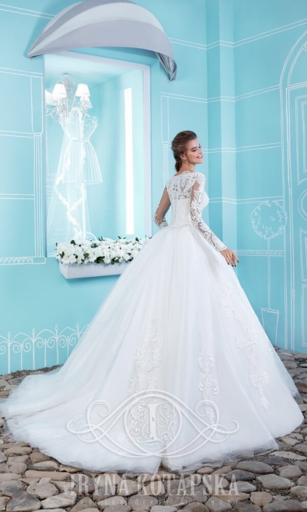 Iryna Kotapska 1737I a