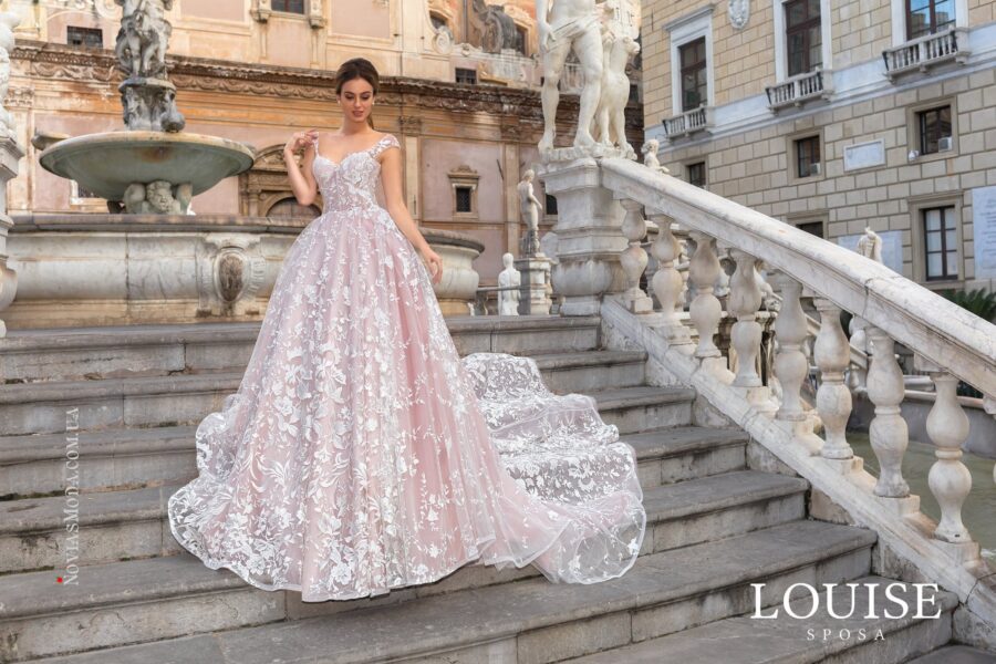 Louis sposa esmeralda 1