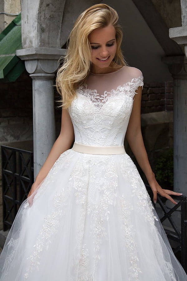 Oksana Mukha Ilona 1