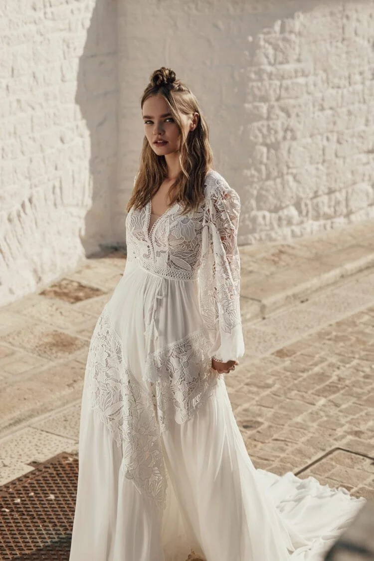 bohemian free spirit wedding dresses TOP 5 BOHO CHIC DRESS DESIGNERS FOR ADVENTUROUS BRIDES