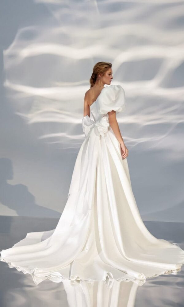 Wedding Dresses: Find Your Dream Dress at Ana Koi Bridal